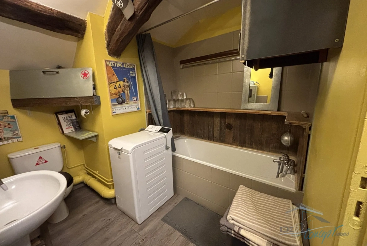 Appartement lumineux à Lardy avec parking privé, dernier étage, proche commodités 