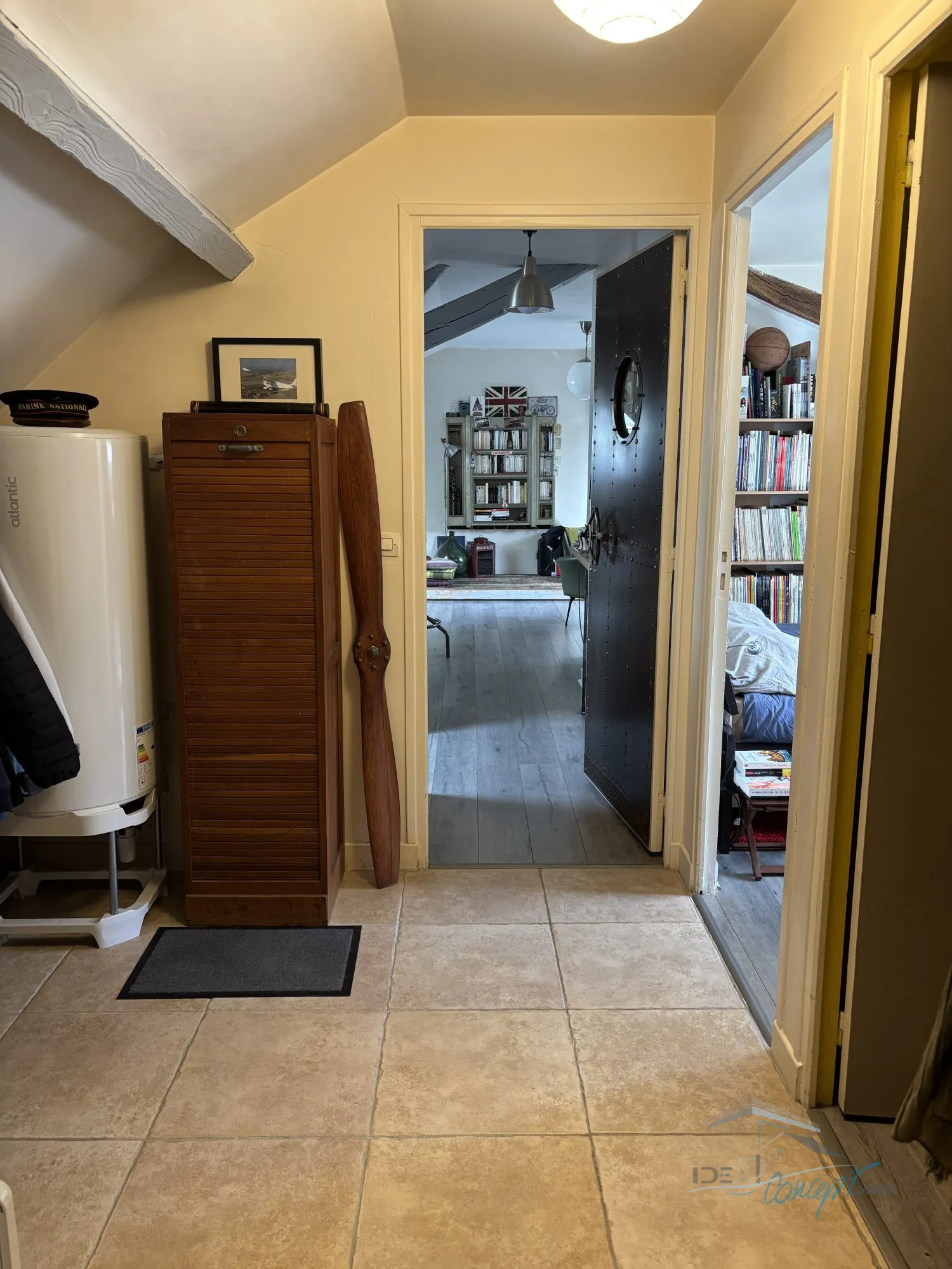 Appartement lumineux à Lardy avec parking privé, dernier étage, proche commodités 