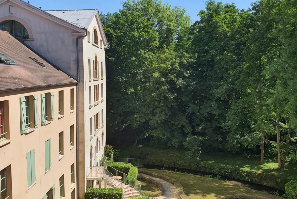 Appartement lumineux à Lardy avec parking privé, dernier étage, proche commodités 