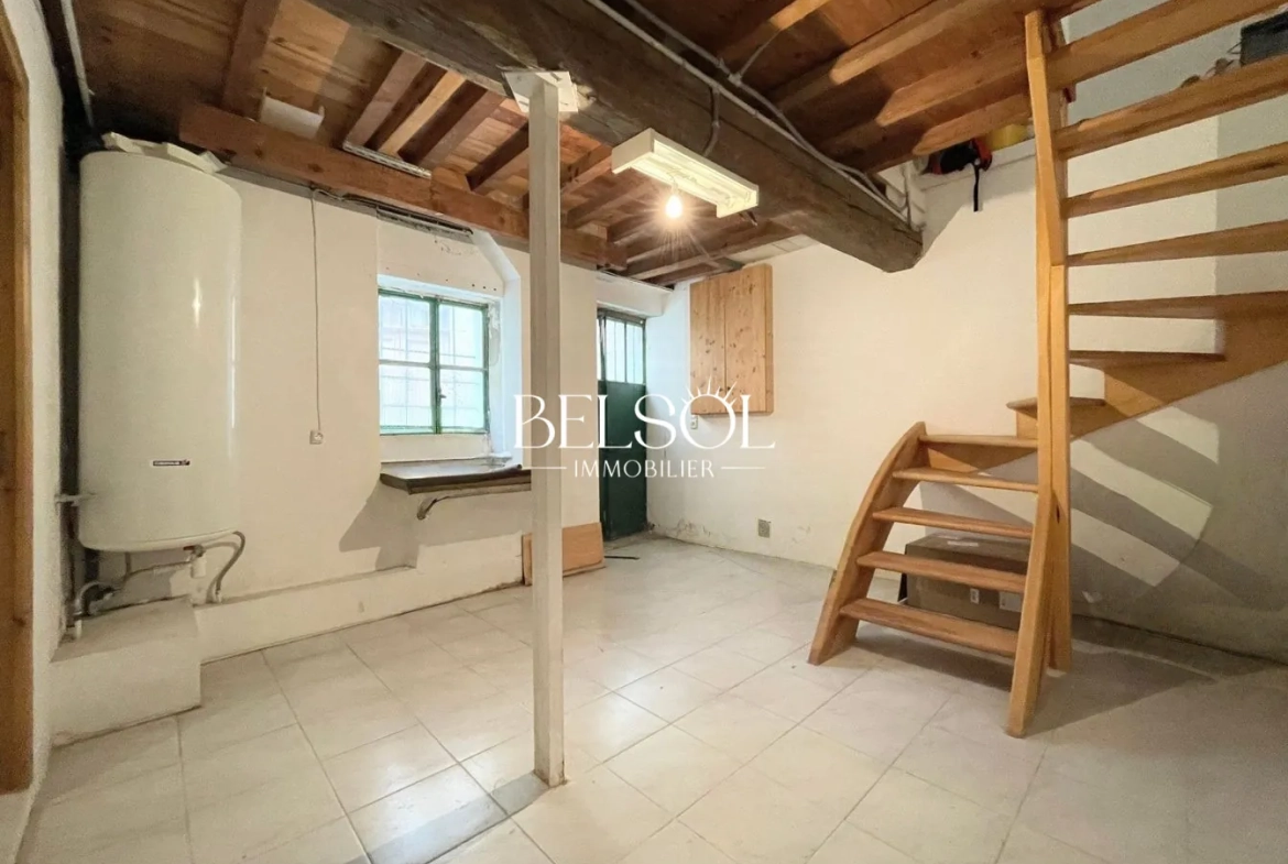 Maison de village à Prades avec potentiel locatif, T4 ou deux logements T3 et Studio 
