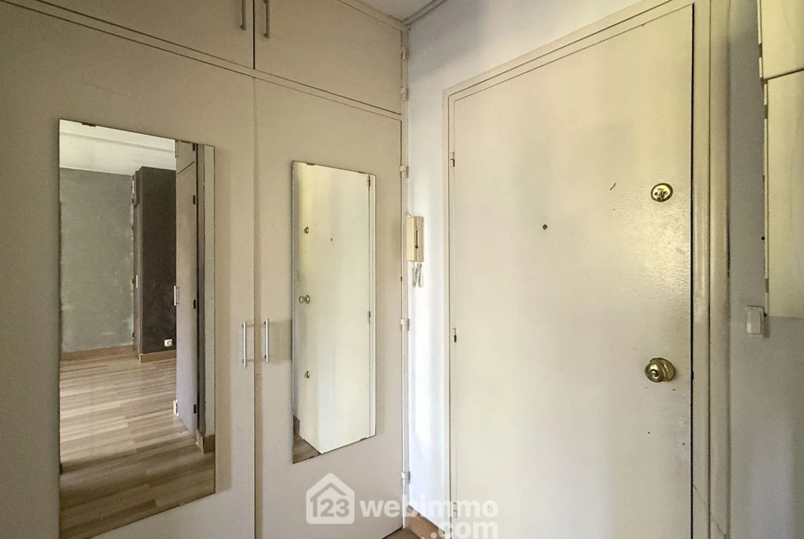 Appartement 2 pièces à Chennevières-sur-Marne avec parking et cave 
