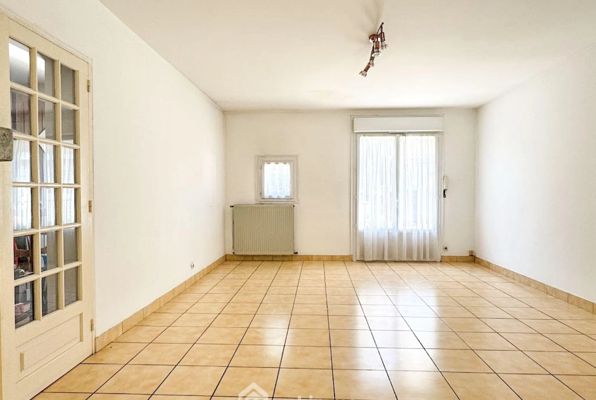 Maison à Cholet de 129 m² avec potentiel, proche commodités 