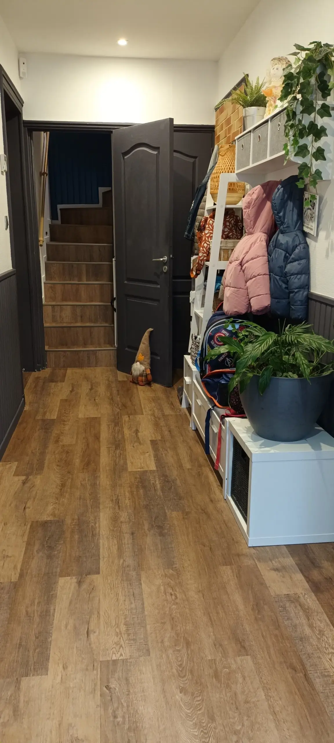 Maison rénovée de 7 pièces avec terrasse et jardin à SERY 