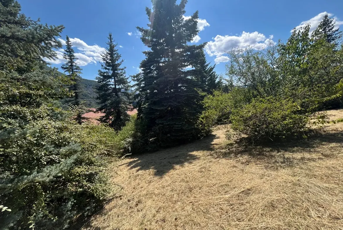Terrain constructible à Veynes - Vue montagne et exposition sud - 680 m² 