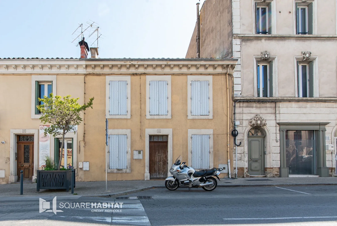 Maison de ville à Apt 175 m² avec terrasse et garage 