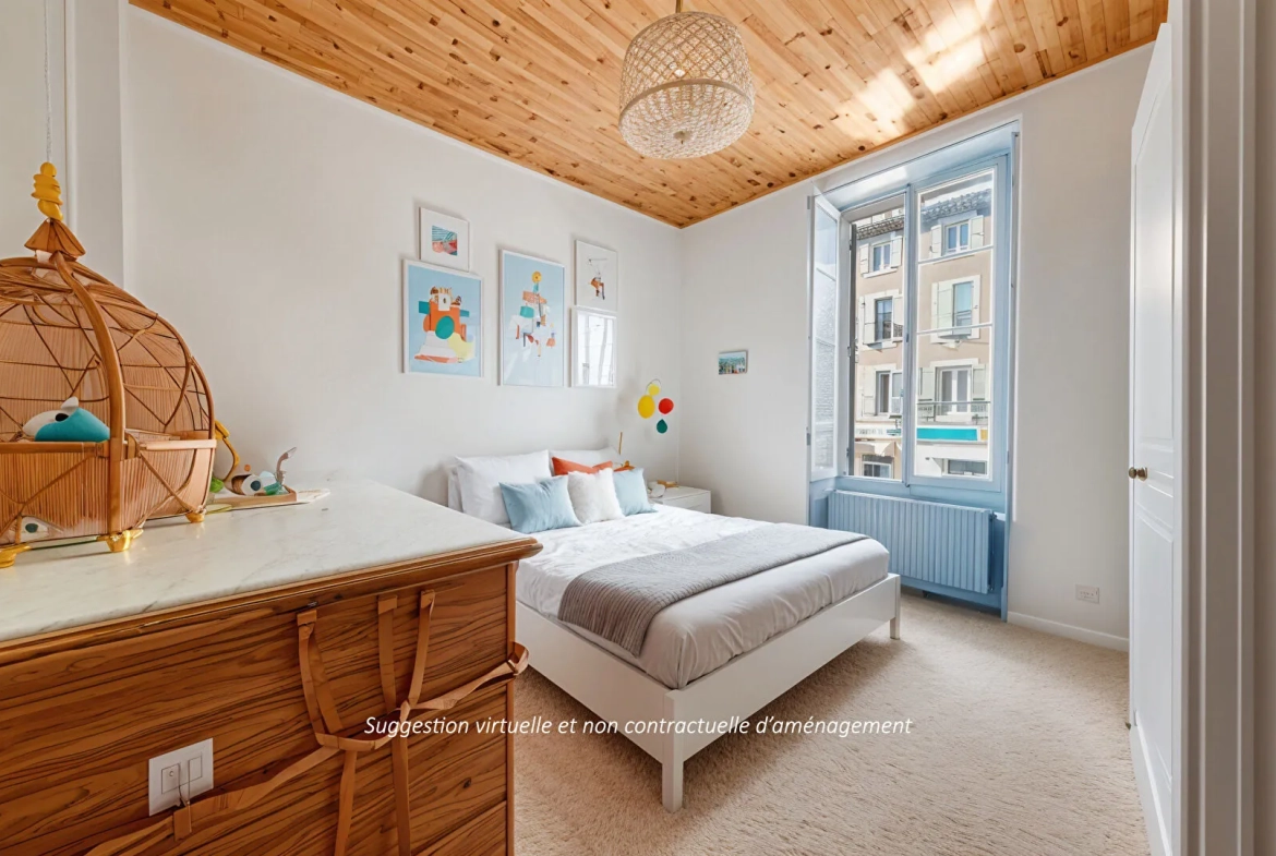 Maison de ville à Apt 175 m² avec terrasse et garage 