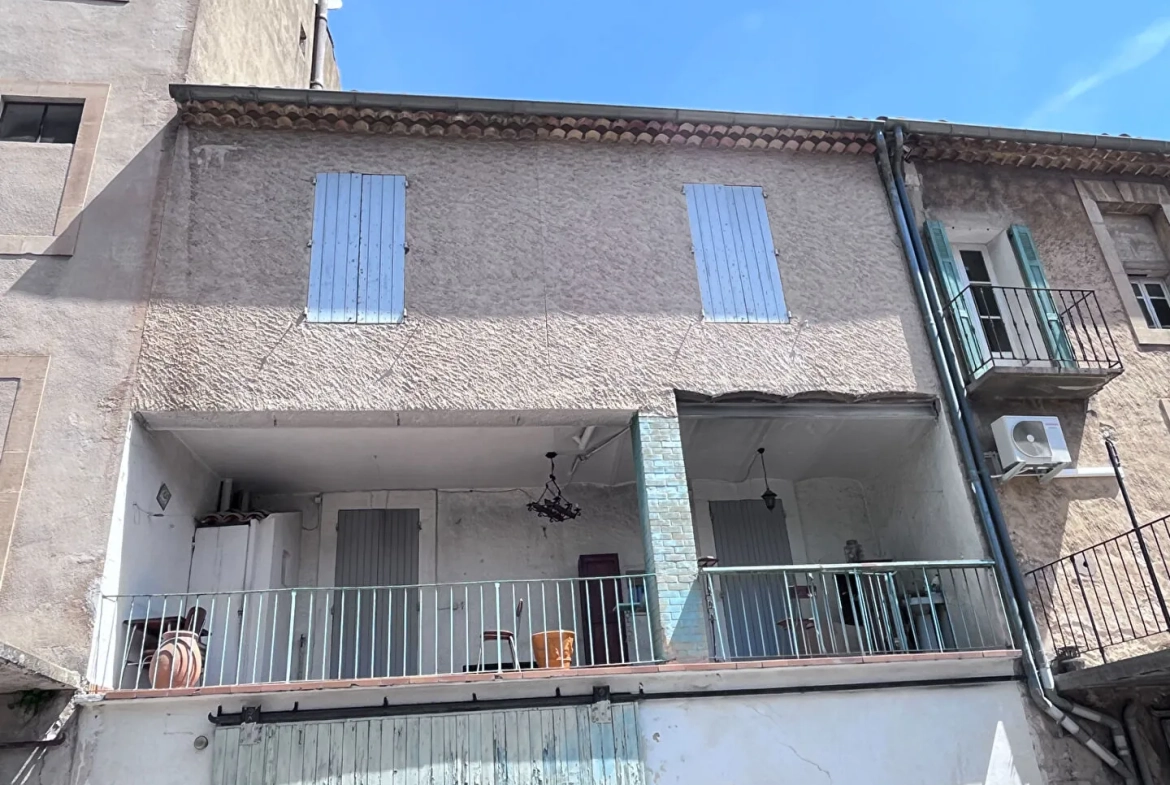 Maison de ville à Apt 175 m² avec terrasse et garage 