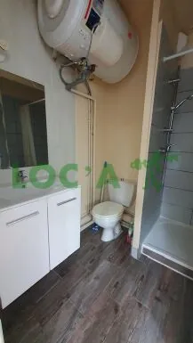 Studio Meublé de 23,22 m² avec Piscine et Parking à Dijon 