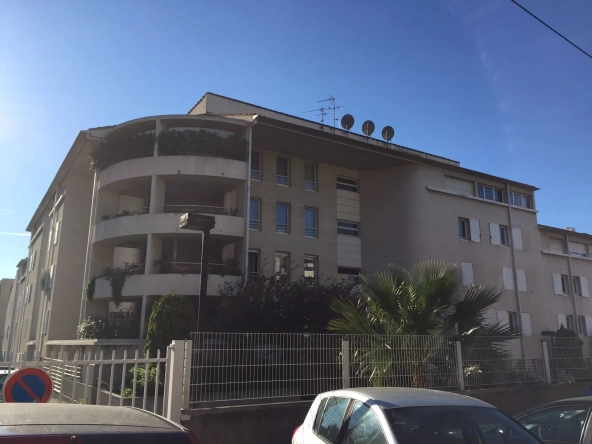 Appartement T3 à vendre à Marseille Estaque avec terrasse – 70 m²