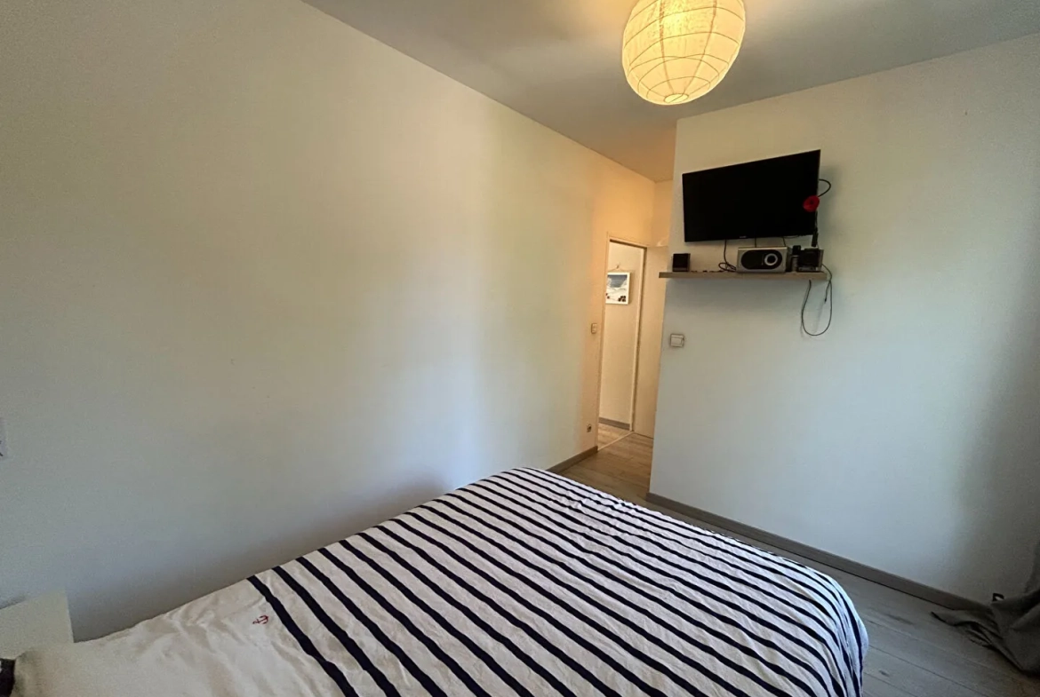 Appartement de type 4 avec terrasse à Saint-Chamond - 3 chambres, 50 m2 