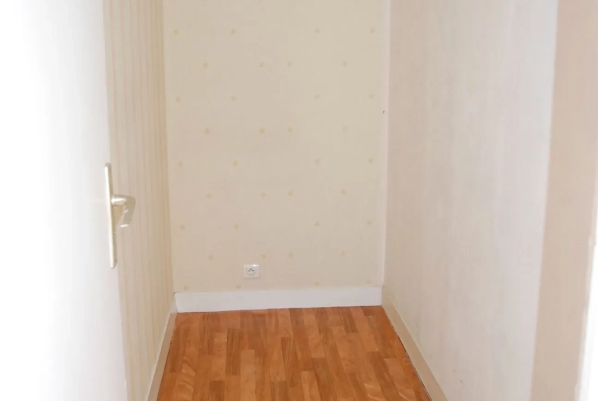 Appartement de 64 m² avec ascenseur en centre-ville de Fécamp 