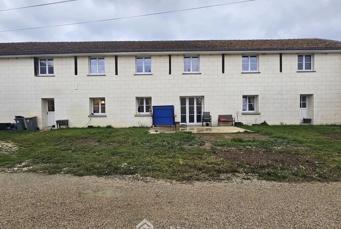 Grande maison familiale à Bouffignereux avec jardin et garage - 309 m² 