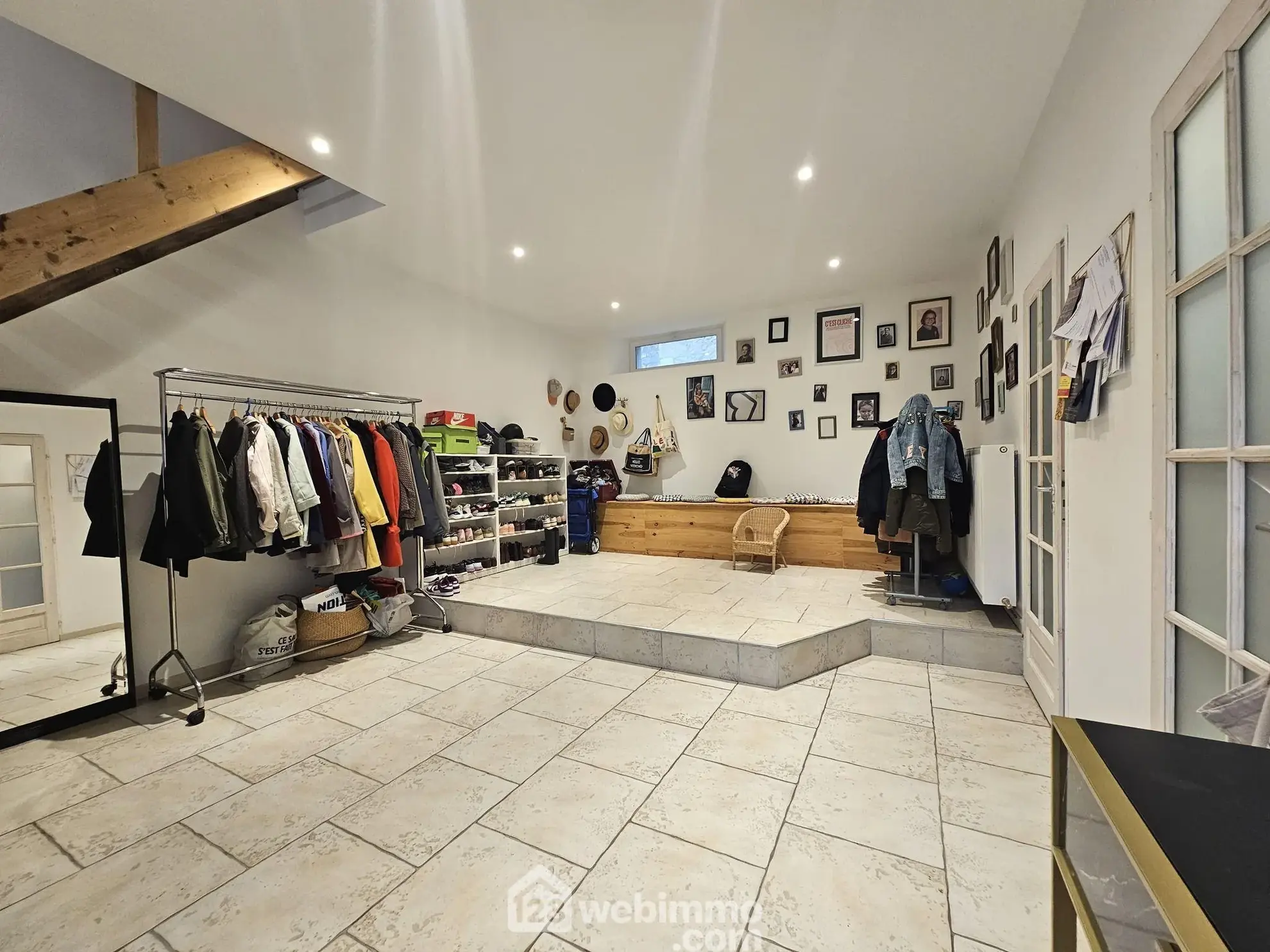 Grande maison familiale à Bouffignereux avec jardin et garage - 309 m² 