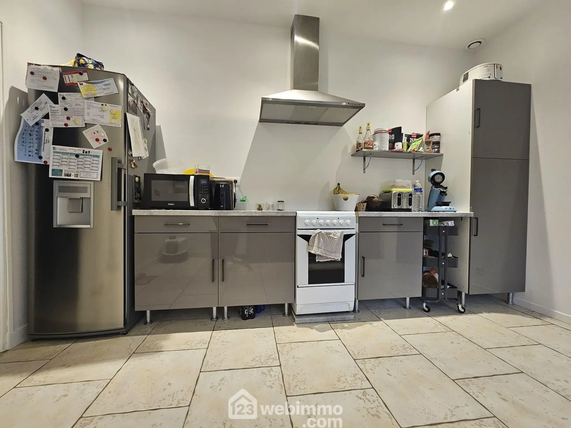 Grande maison familiale à Bouffignereux avec jardin et garage - 309 m² 