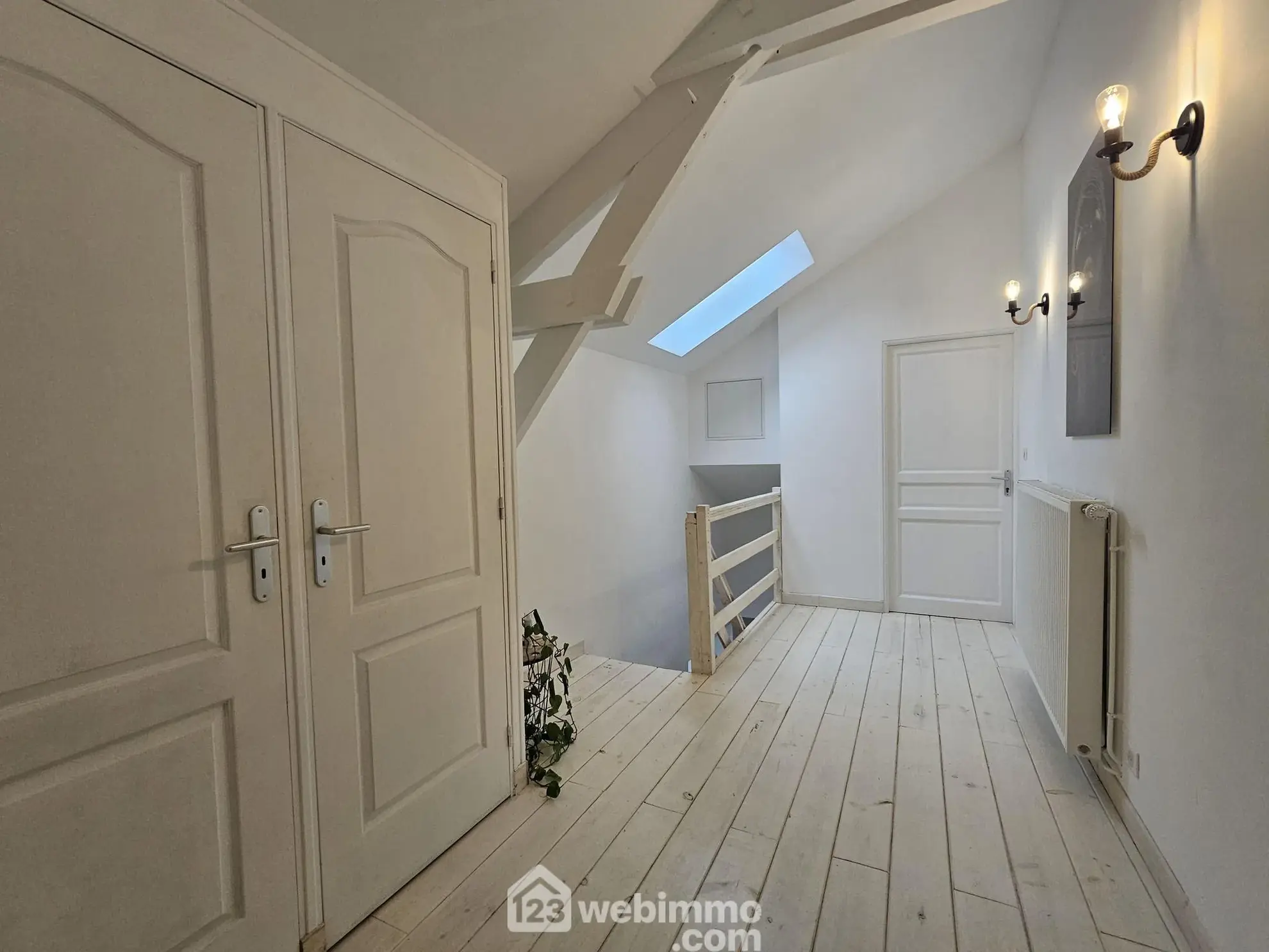 Grande maison familiale à Bouffignereux avec jardin et garage - 309 m² 