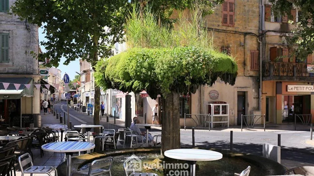 Appartement T2 de 51 m² avec terrasse à Istres - Résidence sécurisée 