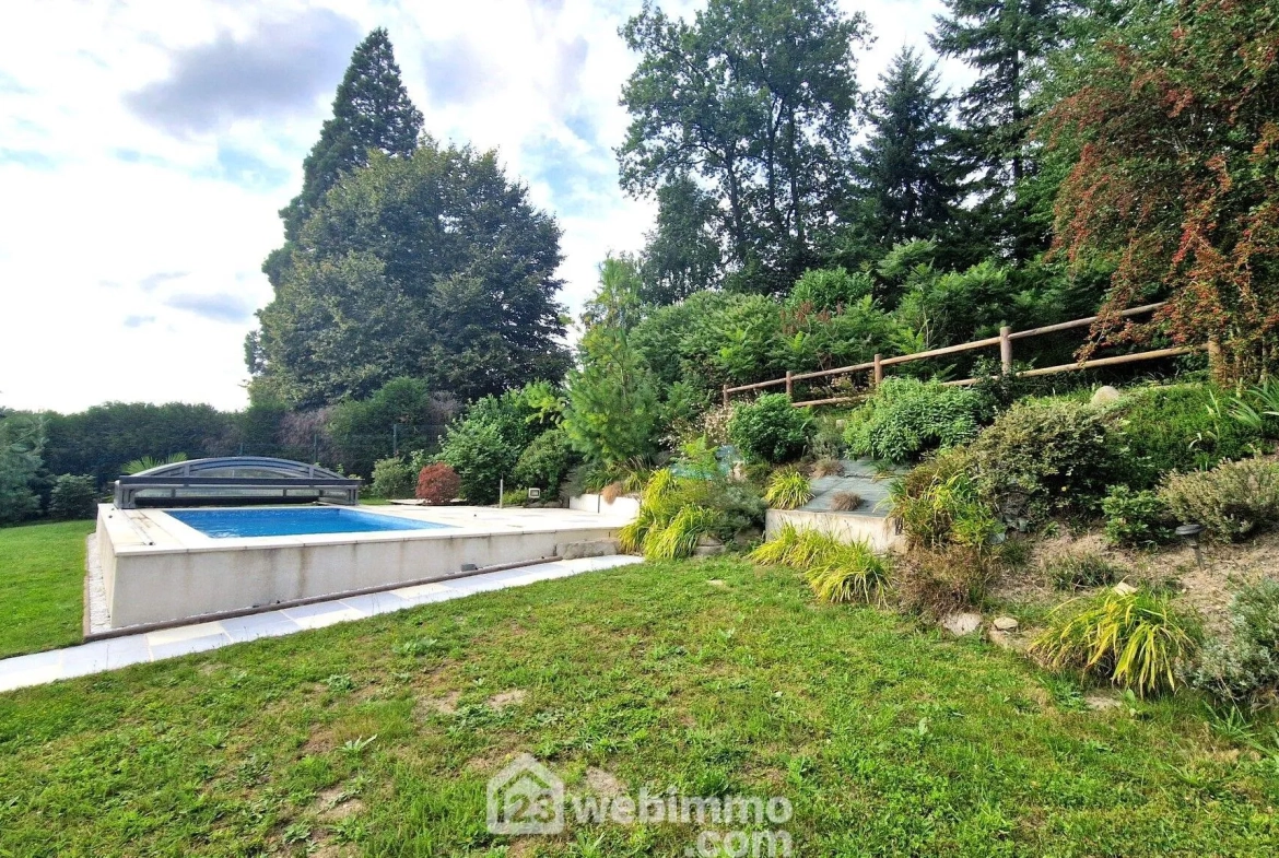 Belle maison de plain-pied de 103 m² à Mons-en-Laonnois avec piscine et garage 