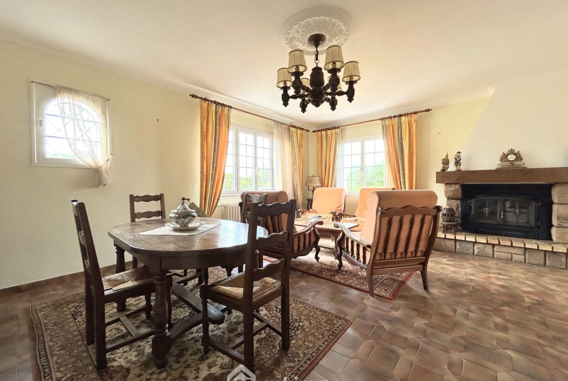 Maison néo-bretonne de 135 m² à Tredrez-Locquemeau proche plage 