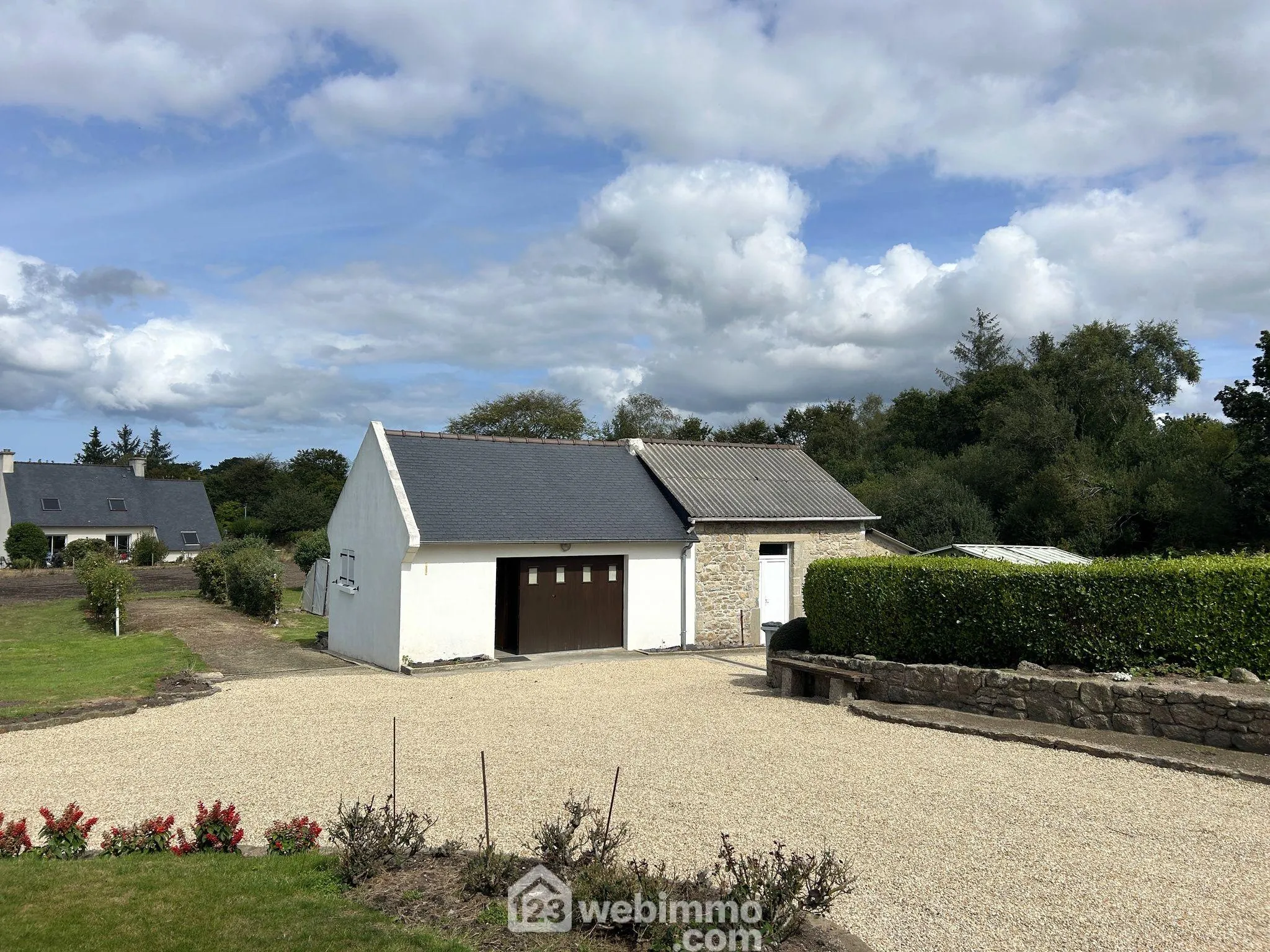 Maison néo-bretonne de 135 m² à Tredrez-Locquemeau proche plage 