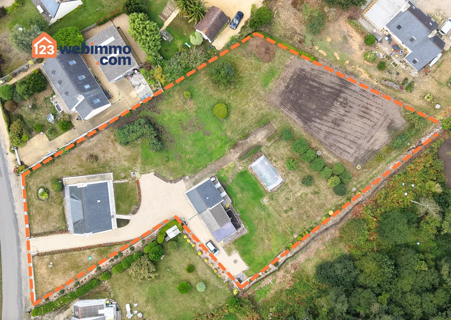 Maison néo-bretonne de 135 m² à Tredrez-Locquemeau proche plage 