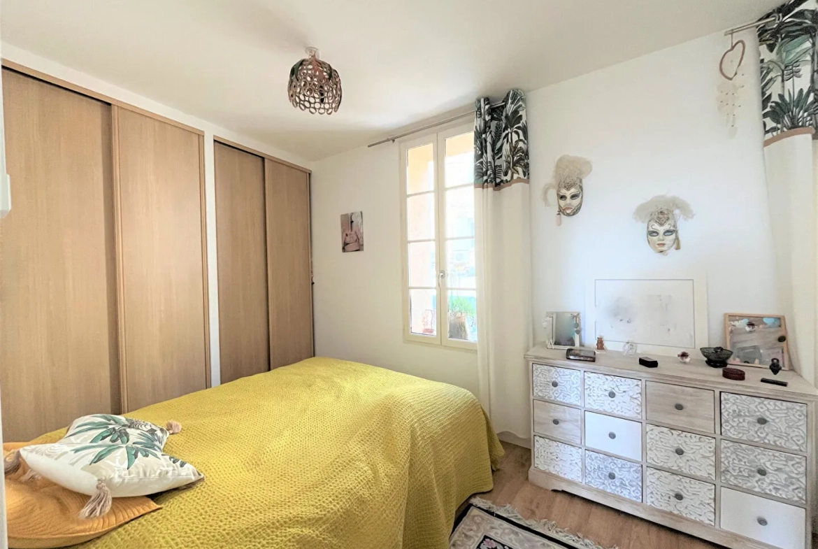 Appartement lumineux et rénové à Eguilles avec vue imprenable 