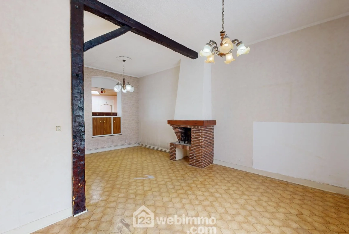 Maison de ville de 75m² à vendre à Compiègne, proche du centre 