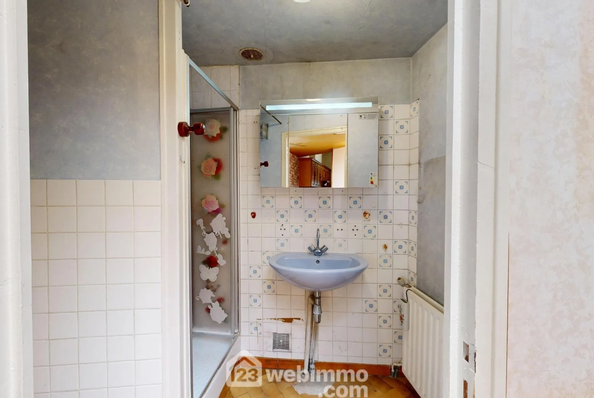 Maison de ville de 75m² à vendre à Compiègne, proche du centre 