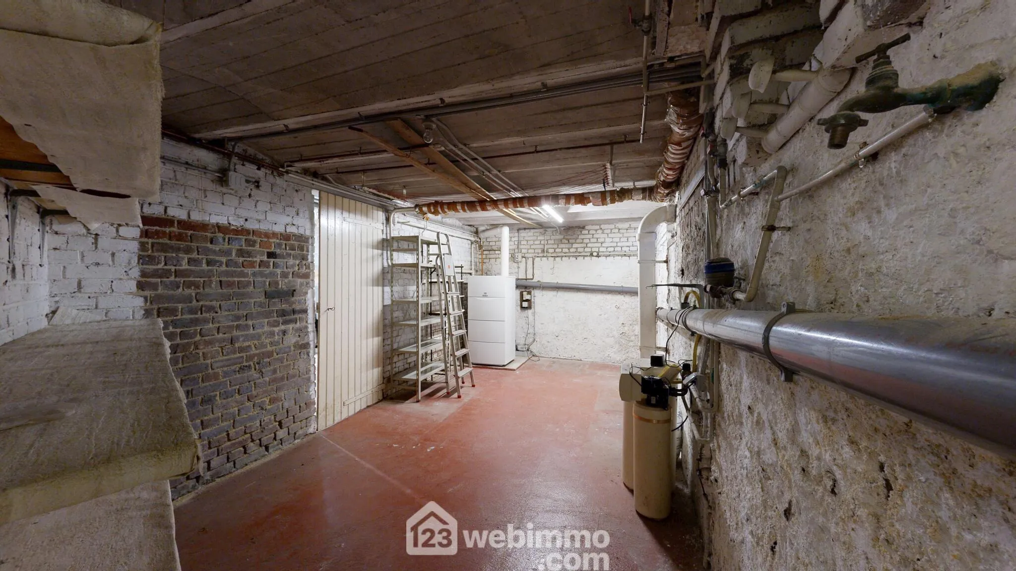Maison de ville de 75m² à vendre à Compiègne, proche du centre 