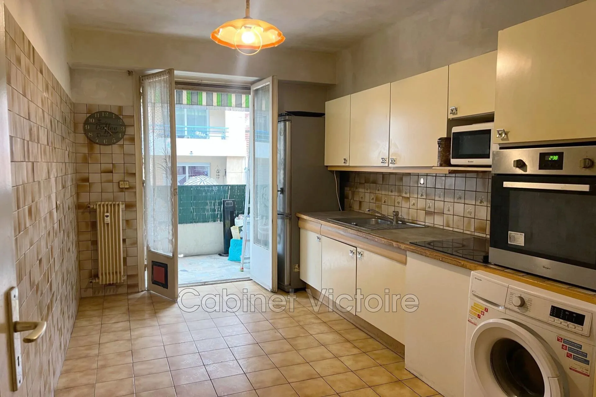 Appartement 1 pièce à Nice avec terrasse proche plages et commodités 
