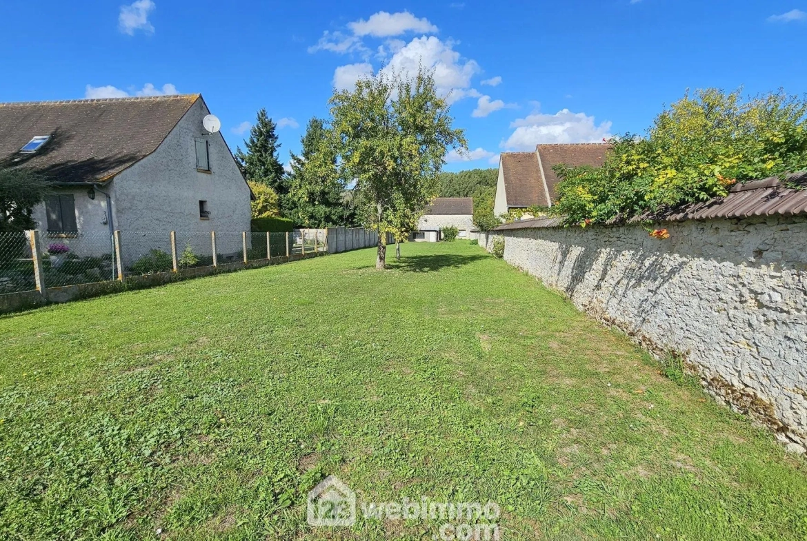 Terrain constructible de 510 m² proche de Milly-la-Forêt, idéal pour votre maison nature 