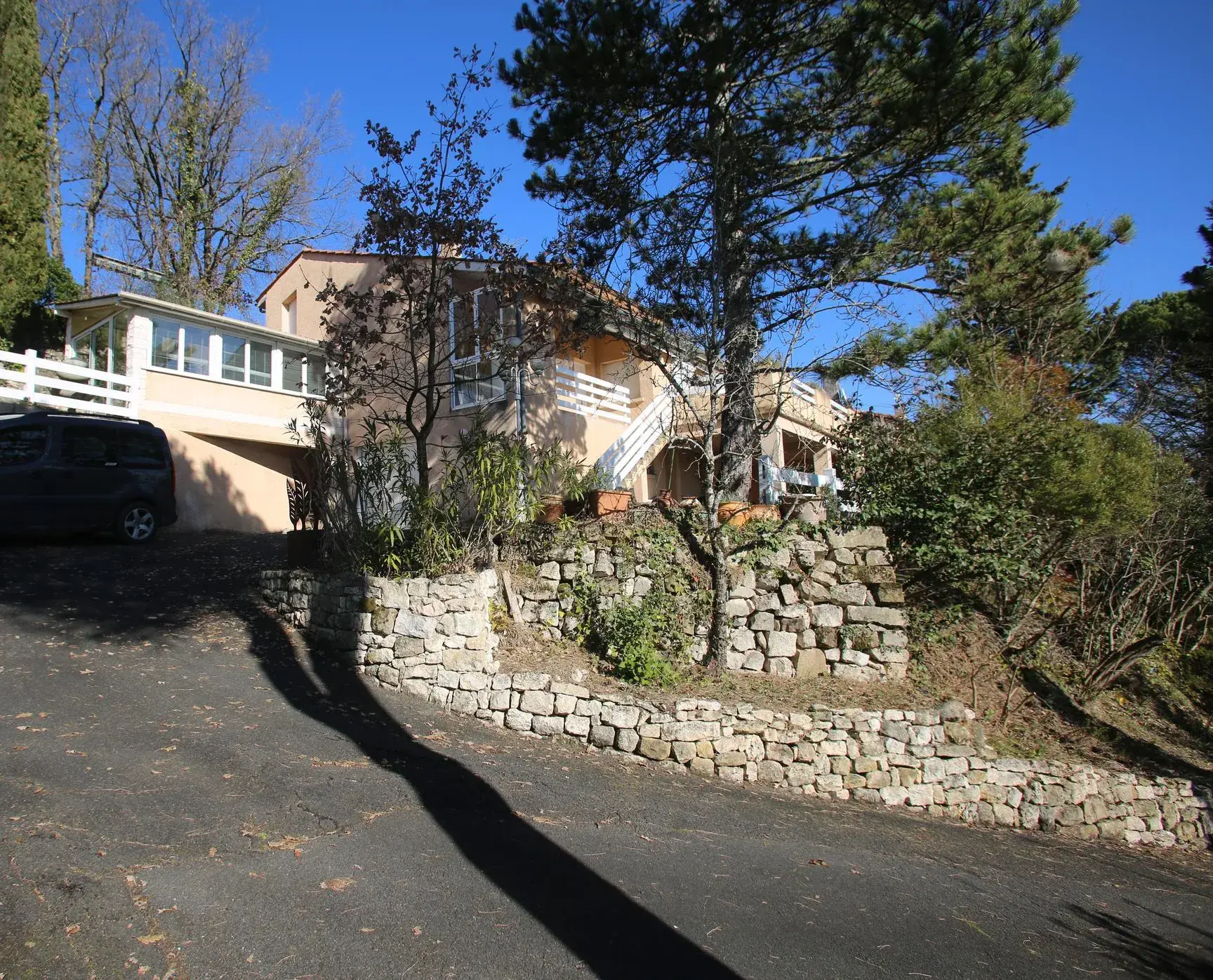 Villa avec piscine à Albi - Vue dominante et grand jardin 