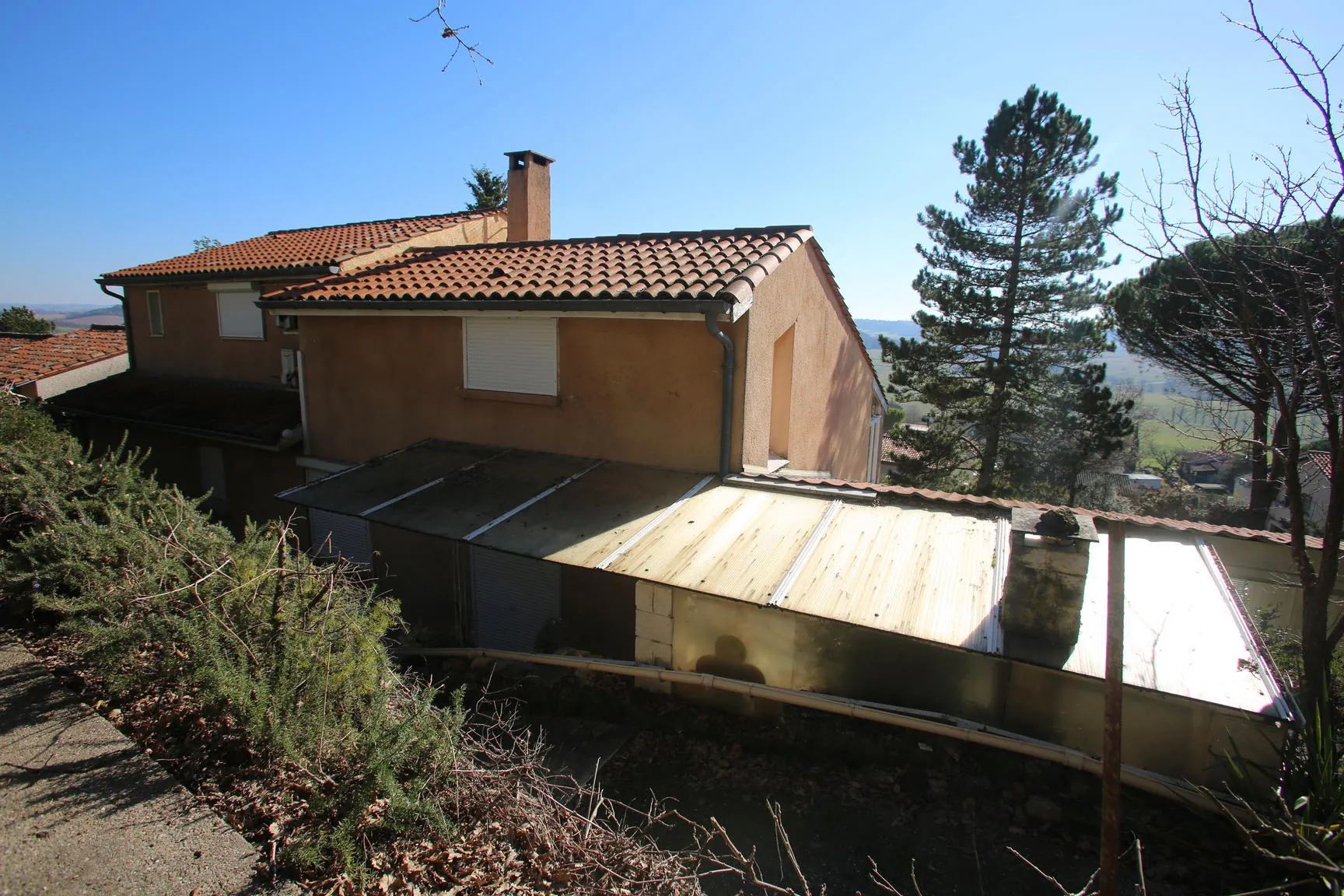 Villa avec piscine à Albi - Vue dominante et grand jardin 