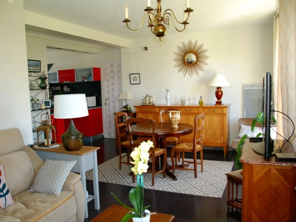 Appartement 3 Chambres avec Garage et Cave à Fécamp - Résidence Sécurisée
