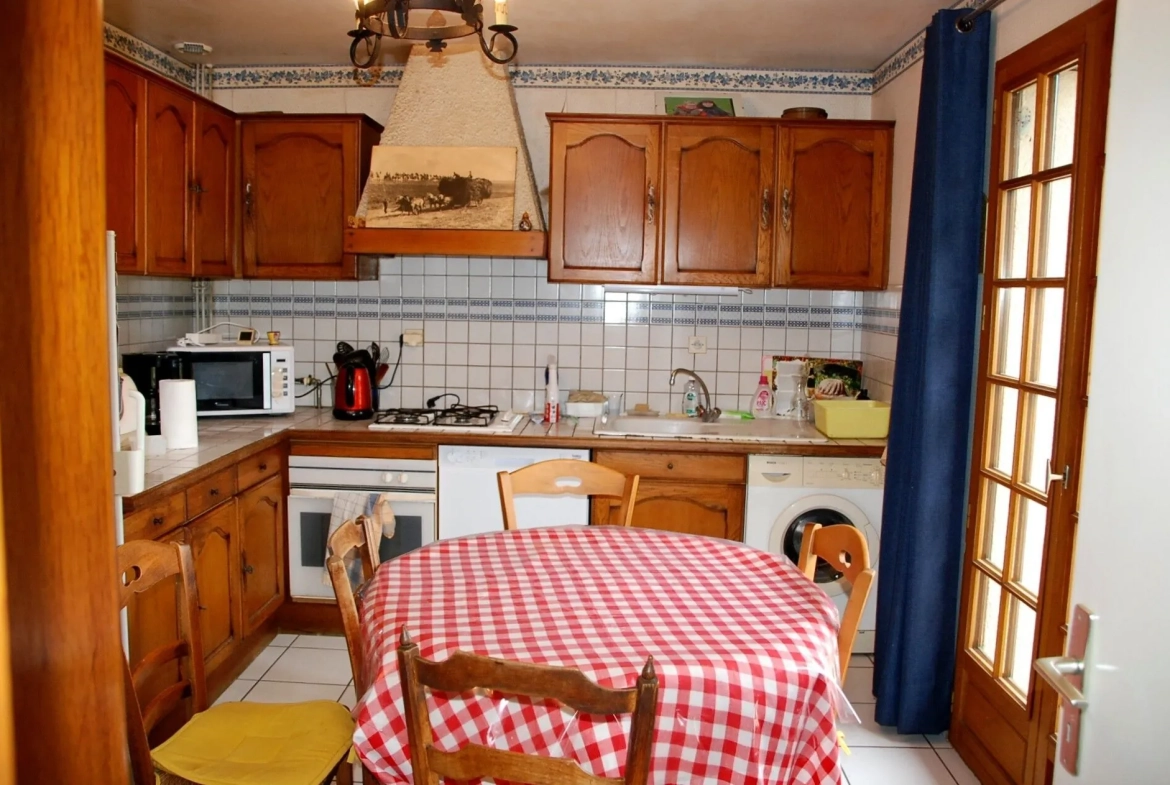 Maison à Épreville avec grand terrain, garage et verger - Idéal famille à la campagne 