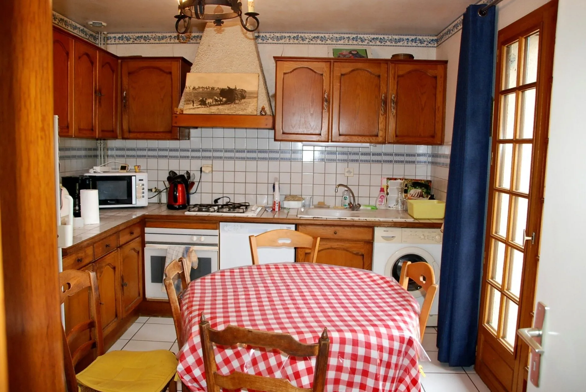 Maison à Épreville avec grand terrain, garage et verger - Idéal famille à la campagne 