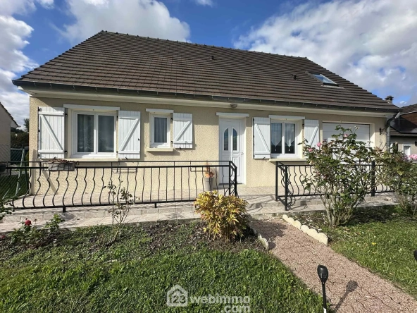 À vendre maison de plain-pied de 100 m² à Laon avec vue sur la Cathédrale
