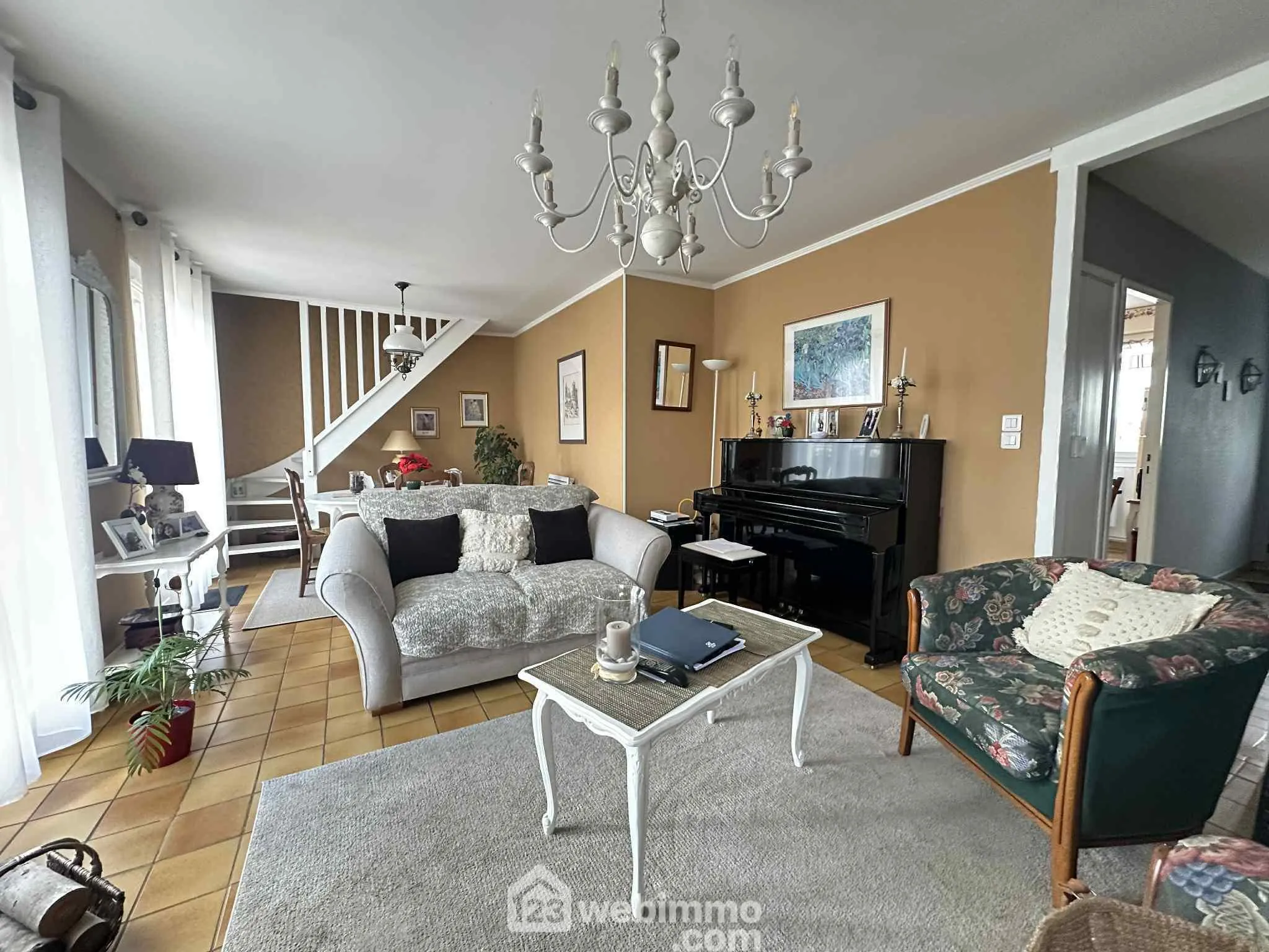 À vendre maison de plain-pied de 100 m² à Laon avec vue sur la Cathédrale 