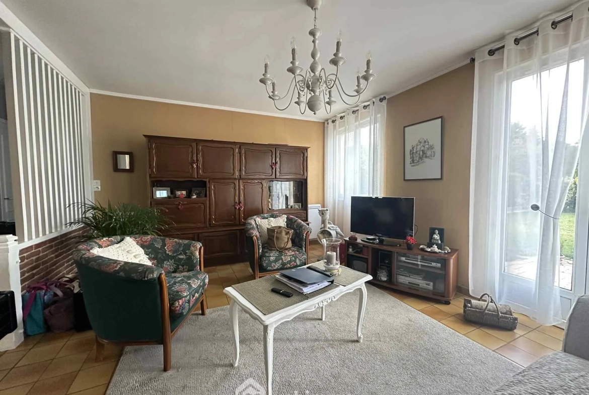 À vendre maison de plain-pied de 100 m² à Laon avec vue sur la Cathédrale 