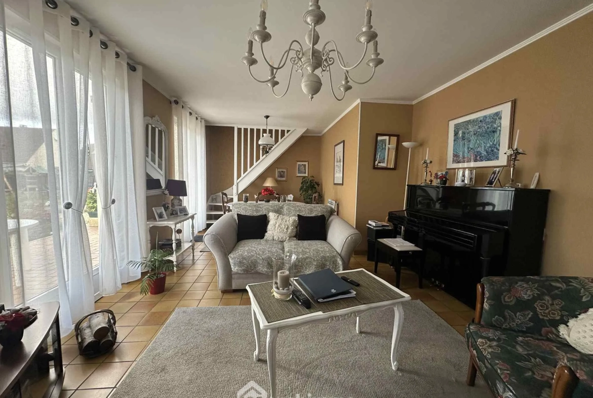 À vendre maison de plain-pied de 100 m² à Laon avec vue sur la Cathédrale 