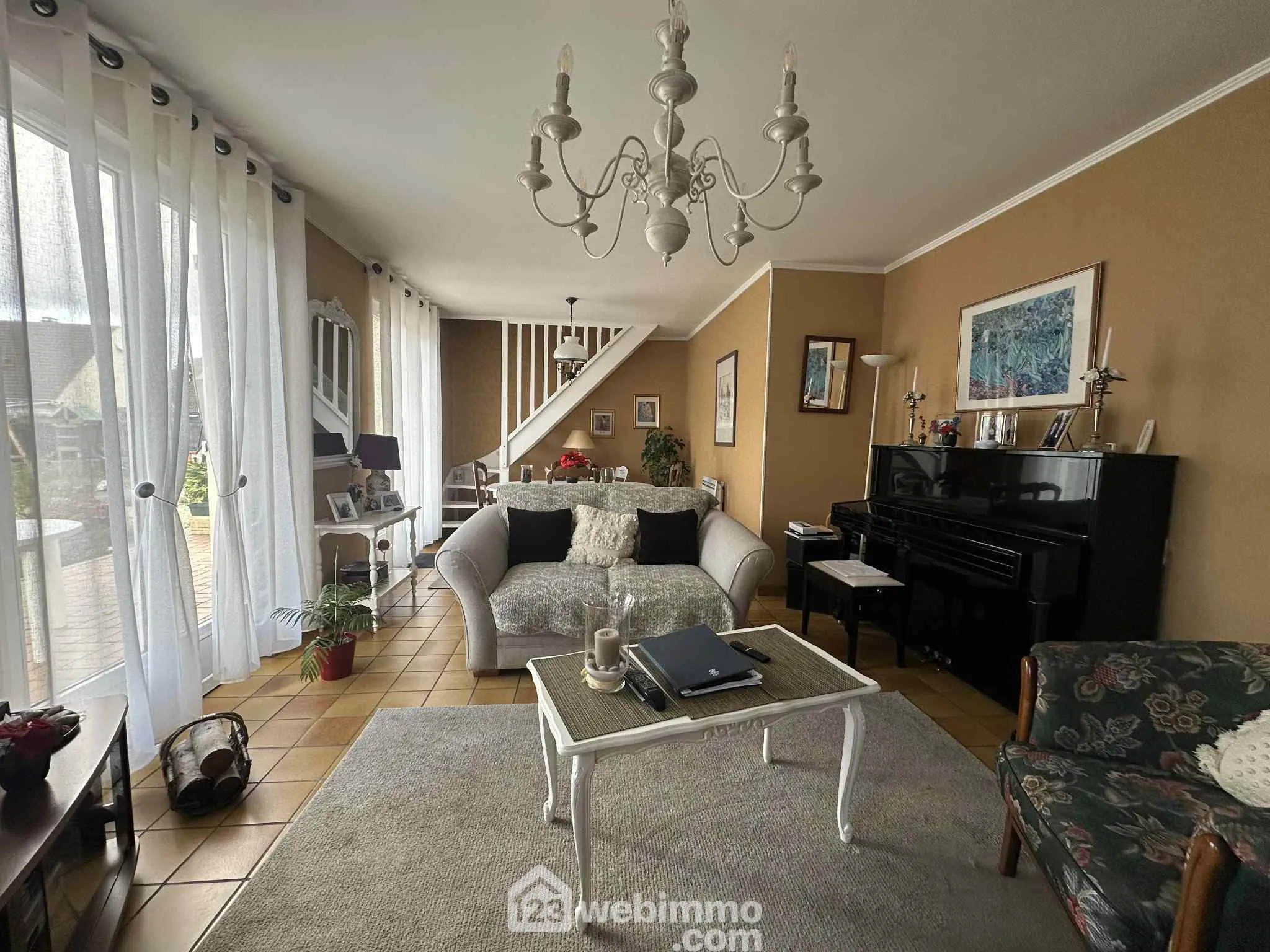 À vendre maison de plain-pied de 100 m² à Laon avec vue sur la Cathédrale 