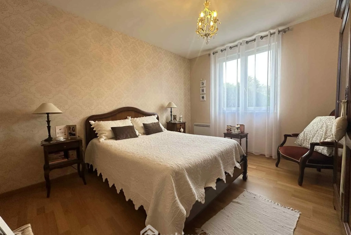 À vendre maison de plain-pied de 100 m² à Laon avec vue sur la Cathédrale 