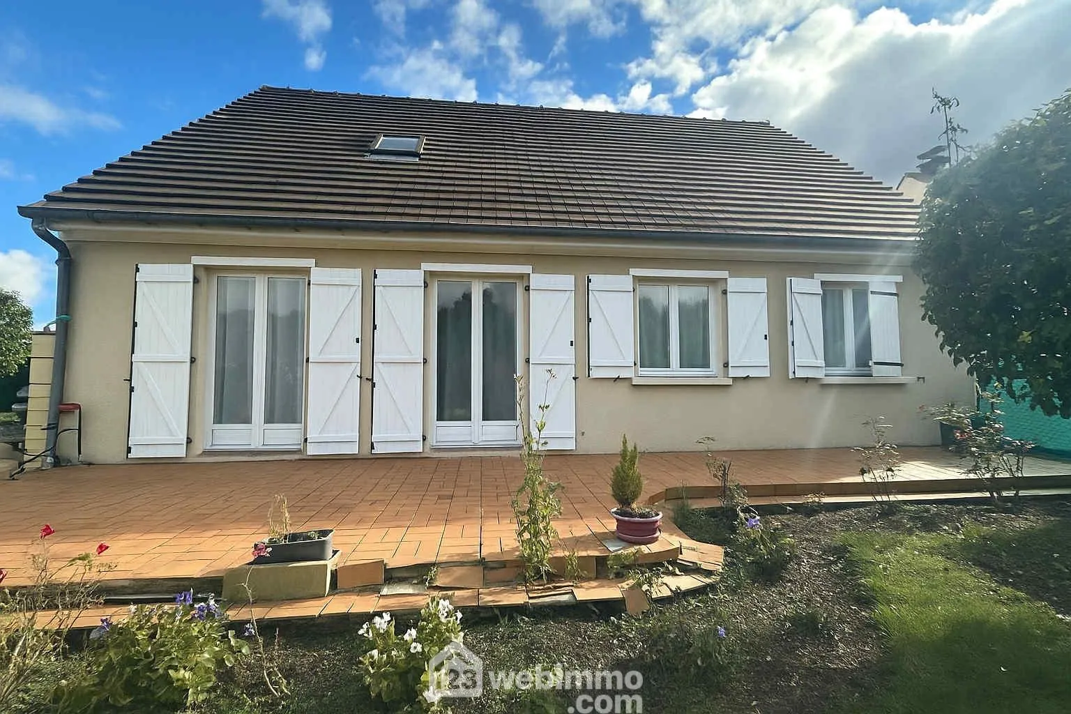 À vendre maison de plain-pied de 100 m² à Laon avec vue sur la Cathédrale 