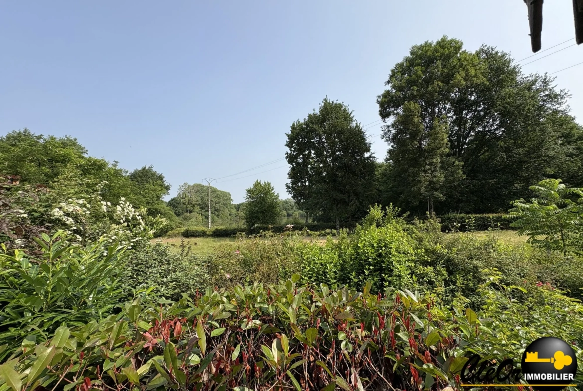 Chalet à vendre à Le Fay - Idéal résidence secondaire ou investissement 