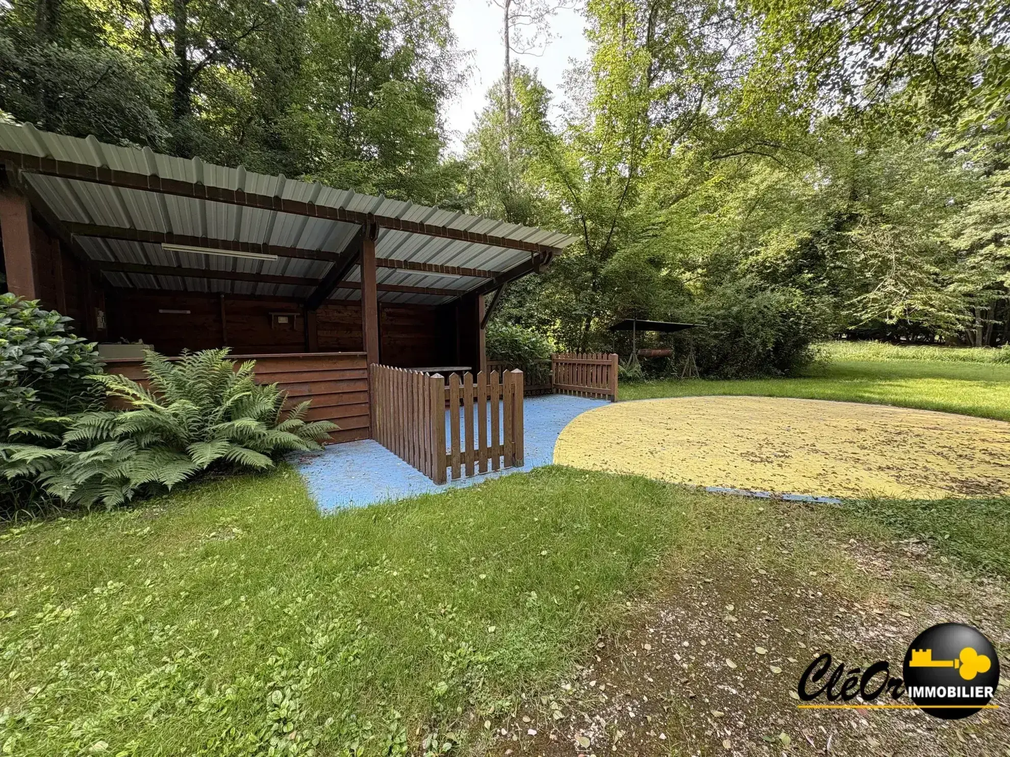 Chalet à vendre à Le Fay - Idéal résidence secondaire ou investissement 