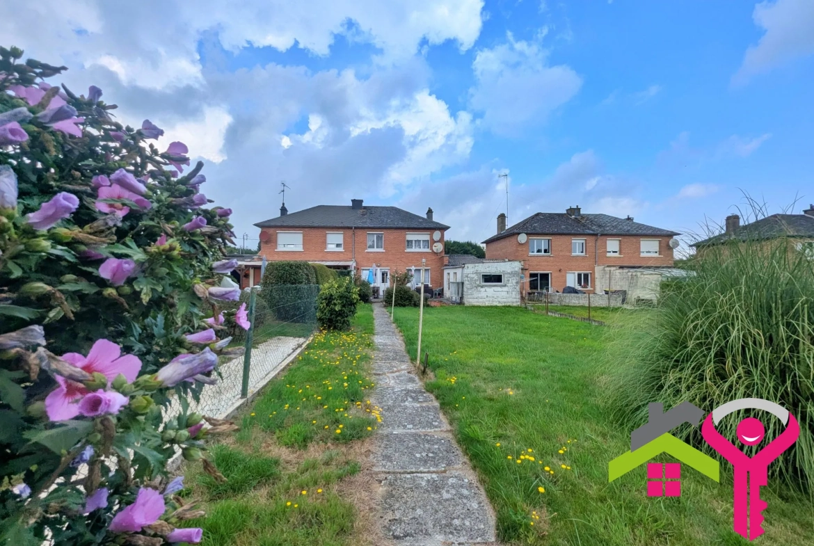 Maison GMF à rénover à Bazuel – Jardin, garage et potentiel d’aménagement 