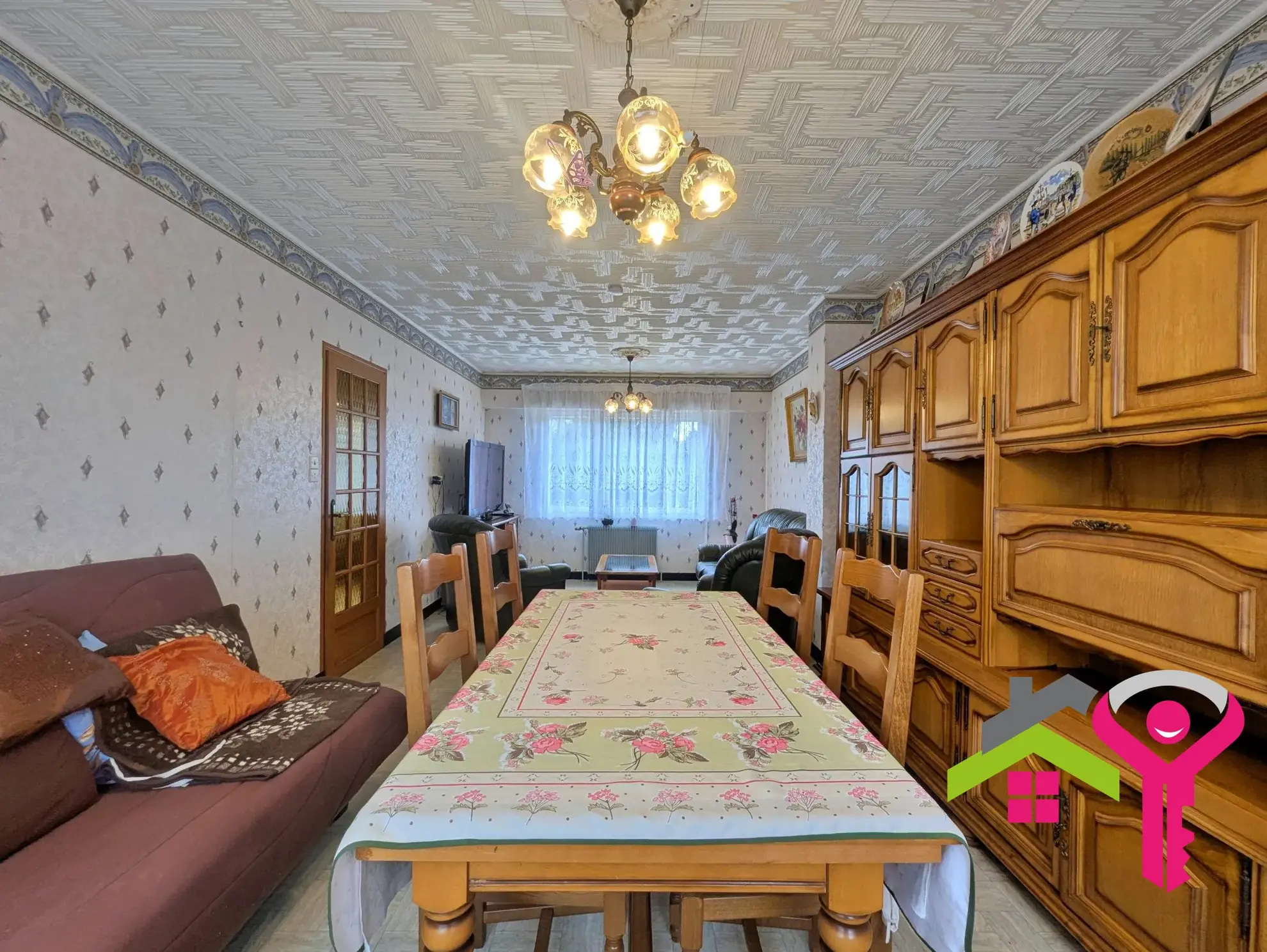 Maison GMF à rénover à Bazuel – Jardin, garage et potentiel d’aménagement 