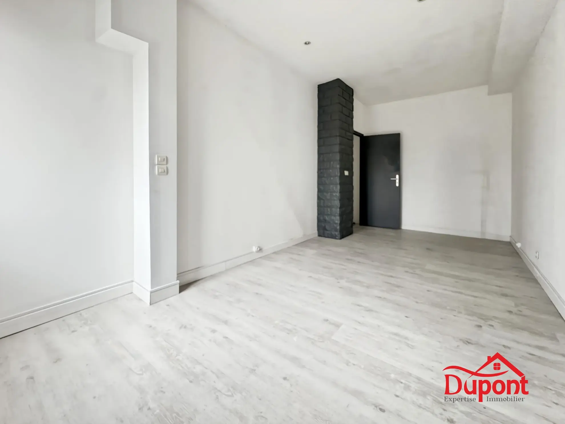 Maison mitoyenne de 110 m² avec jardin à Le Cateau-Cambrésis 