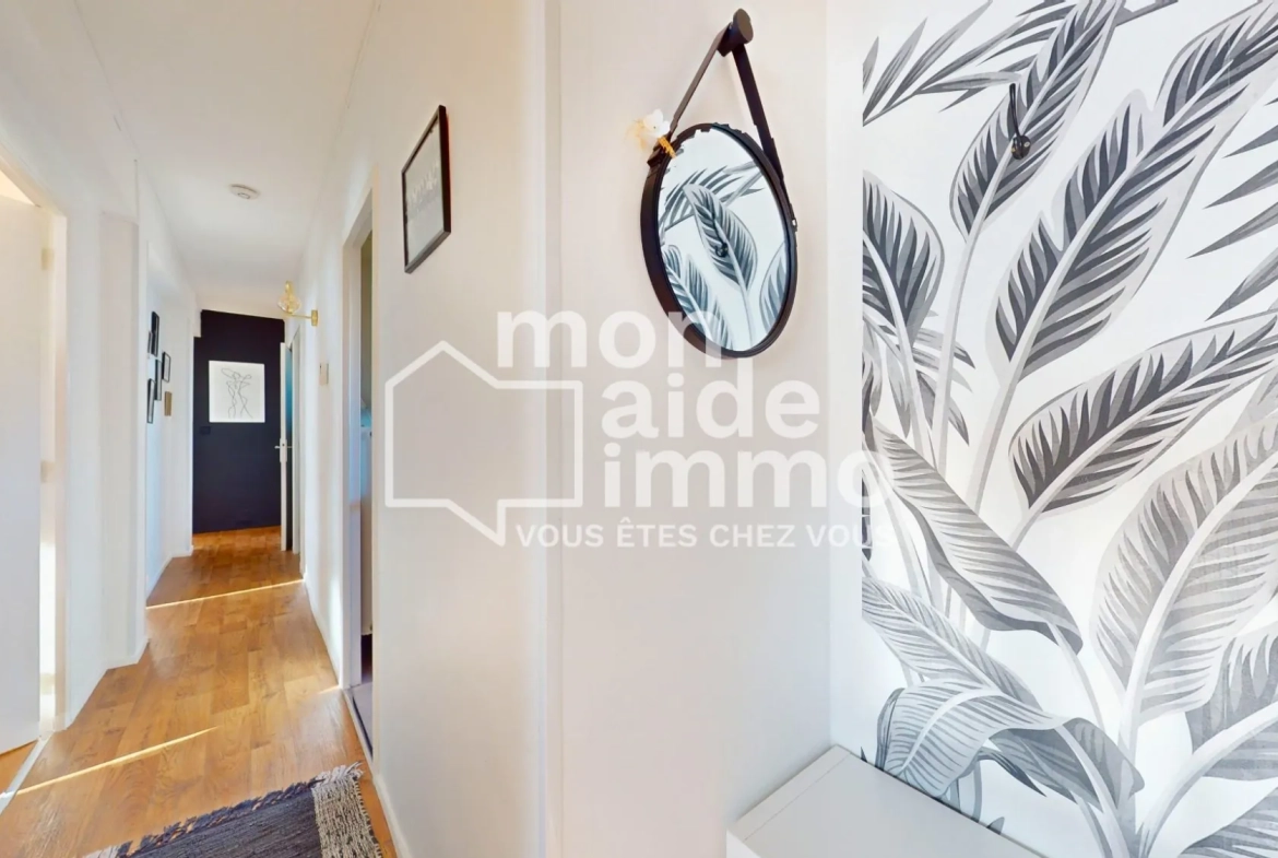 Appartement T4 rénové à Libourne avec balcon et parking – Spacieux et lumineux 