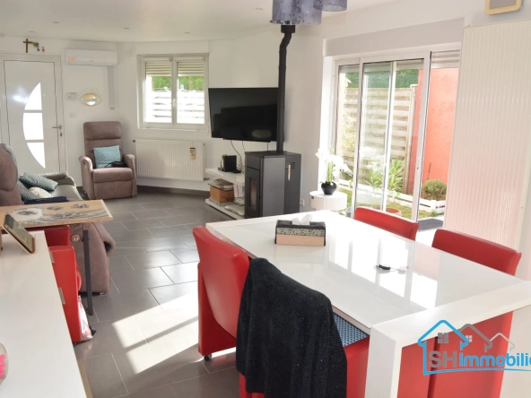 Maison de plain-pied avec jardin et parking à Wattrelos - 75 m²