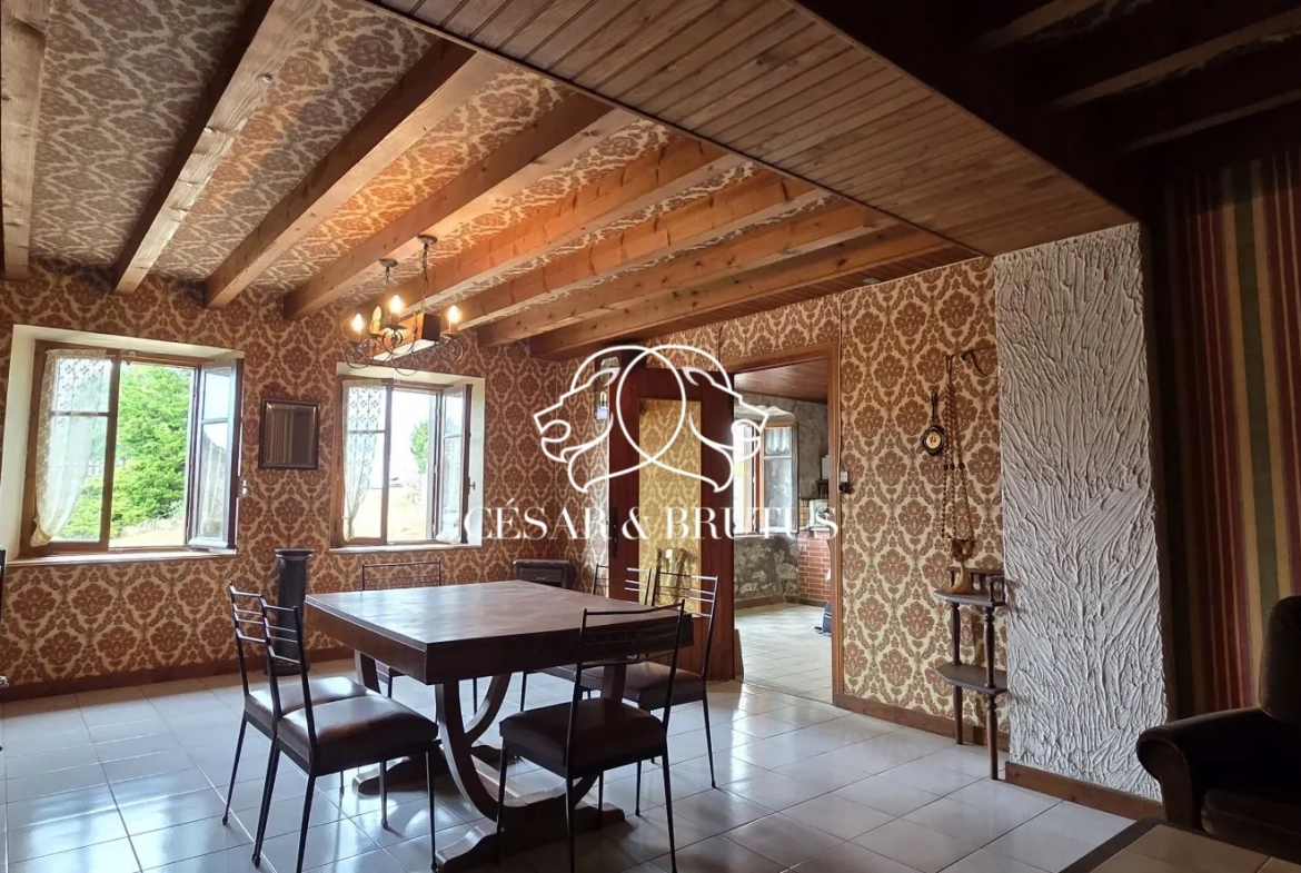 Ferme avec dépendances à Chomelix (43), 117 m² sur 7385 m² de terrain 